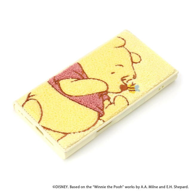 Rakuten - ディズニー iPhone 16 Pro用 クリアフリップケース(サガラ刺繍) くまのプーさん PG-D24BCF05POO