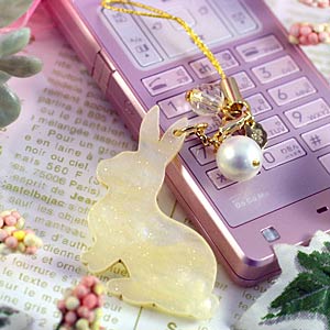 【在庫限り】 オリジナルジュエリーストラップラメ・アニマルストラップウサギ　イエローSP333-101【アウトレット】