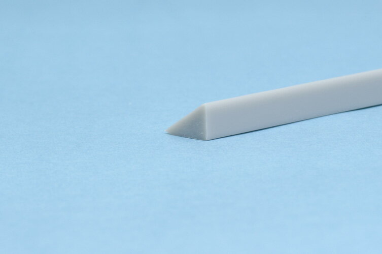 樂天商城 - OM-365 プラ＝材料 三角棒(2) 5.0mm 4本入 wave ウエーブ 工具 材料 ※追跡可能メール便
