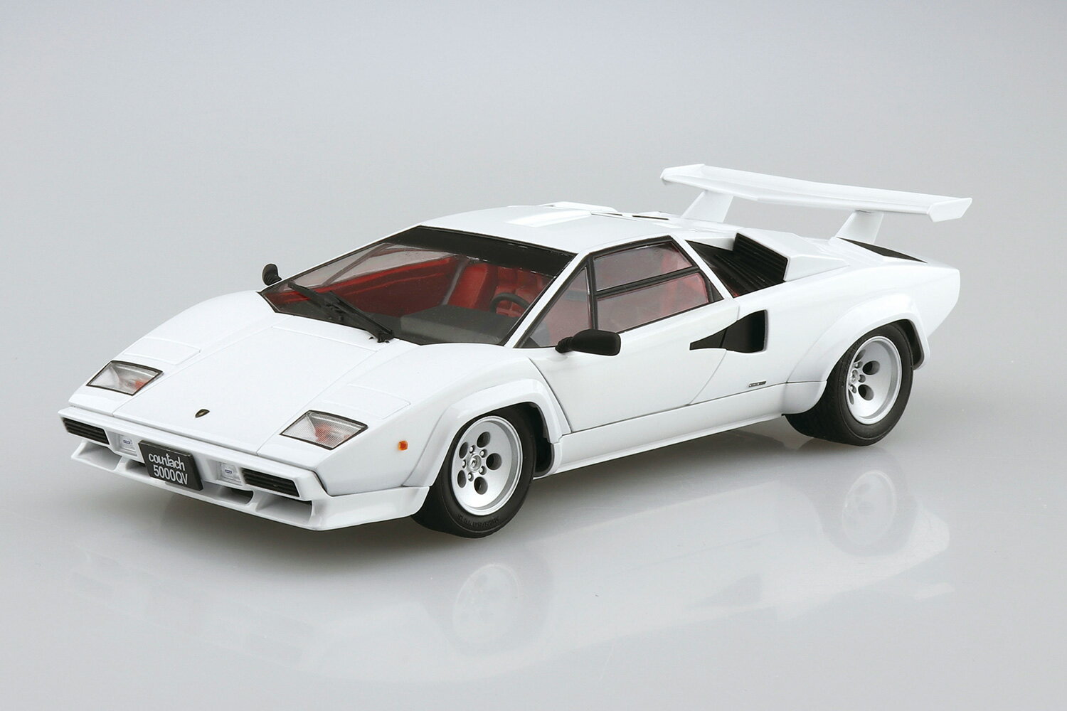No.9 1/24 85 ランボルギーニ カウンタック 5000QV アオシマ 1/24ザ・スーパーカー プラモデル