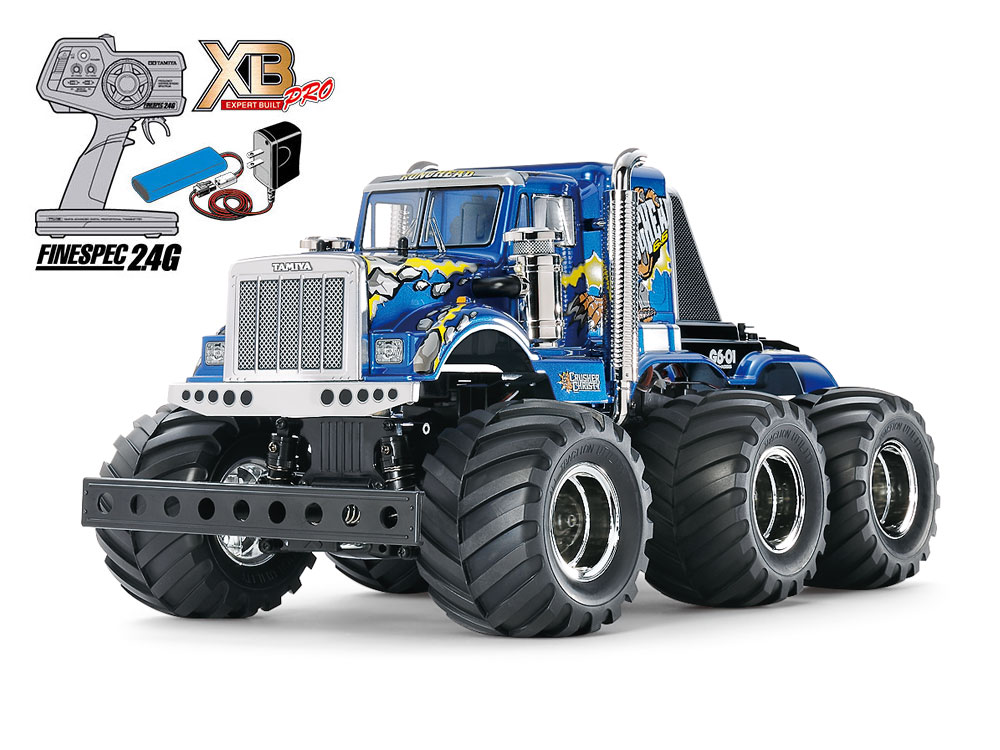 57897 1/18RC XB コングヘッド6x6 G6-01シャーシ タミヤ RC完成品 同梱不可 ※キャンセル不可 ※大変申し訳ございませんが現在、【北海道、沖縄は配送不可】となっております。 ■大型商品の簡易梱包についてこちらの商品は、簡易梱包（プチプチのみ、または簡易ダンボール）の簡易梱包となります。外箱の潰れ凹み破れキズ等の返品交換は一切できませんご了承の上お買い求め頂きますようお願いいたします。※同梱不可（※1注文につき1種類しかご注文いただけません）※同一住所より複数件のご注文をいただいた場合、ご注文をキャンセルさせていただきます。※ 画像はイメージです。 全長=453mm ※製品とは細部が異なる場合があります。 【 基本スペック 】 ●ステアリングタイロッド=等長2分割 ●サスペンション=ダブルウィッシュボーン全輪独立 ●ギヤレシオ=18.03：1 ●モーター=RS540タイプ ●ESC（エレクトロニック・スピード・コントローラー）を搭載。【 別にお求めいただくもの 】 ●送信機用電源(単3形電池4本)【パッケージのキズやつぶれについて】配送用段ボール箱やパッケージにキズやつぶれがある場合でも、メーカー保証対象外となります。パッケージ破損での返品交換は一切出来ませんのでご了解の上お買い求めください。外箱を気にされる方のご購入はご遠慮ください。 5