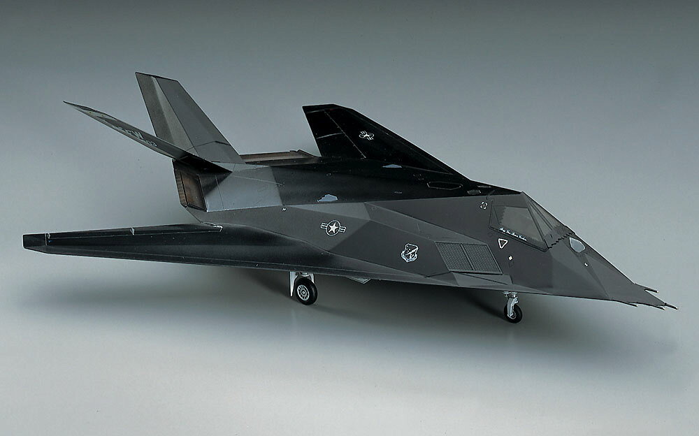 E1 1/72 F-117A ナイトホーク ハセガワ E帯飛行機シリーズ プラモデル