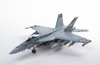 72-FA18CH 凄!プラモデル 第7弾 1/72 アメリカ海軍　F/A-18E スーパーホーネット VFA-195 チッピーホー 童友社 プラモデル 送料無料