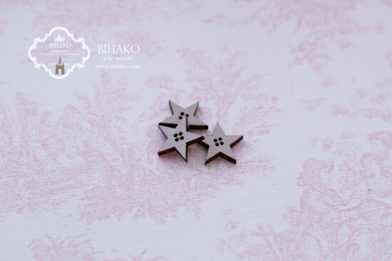 ボタン 木製 スター パーツ ほし 星 星形 お裁縫 ハンドメイド カルトナージュ 装飾 飾り 可愛い デコ..