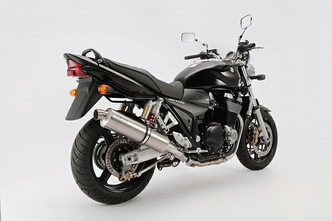 【適合車種】GSX1400【適合型式】BC-GY71A※メーカー欠品時には受注生産となり数週間のお時間を要します。key：スリップオンzero399970※メーカー欠品時には受注生産となり数週間のお時間を要します。サイレンサー：チタンソリッド径Φ120。エキゾーストパイプ：ステンレスポリッシュ。車検対応。排気音量：93.0db。ドレンボルト・エレメント交換対応、センタースタンド装着可能。バッフル脱着可能（取り外し時車検不可）。こちらの商品にはメーカーの2年間保証制度対象です。付属の保証書と弊社納品書を大切に保管してください。【商品名】R-EVOチタンソリッド スリップオン【商品番号】B5-D303-53-P3S【メーカー】BMS-R（ビームス）【車種メーカー】SUZUKI（スズキ）【適合車種】GSX1400【適合型式】BC-GY71A