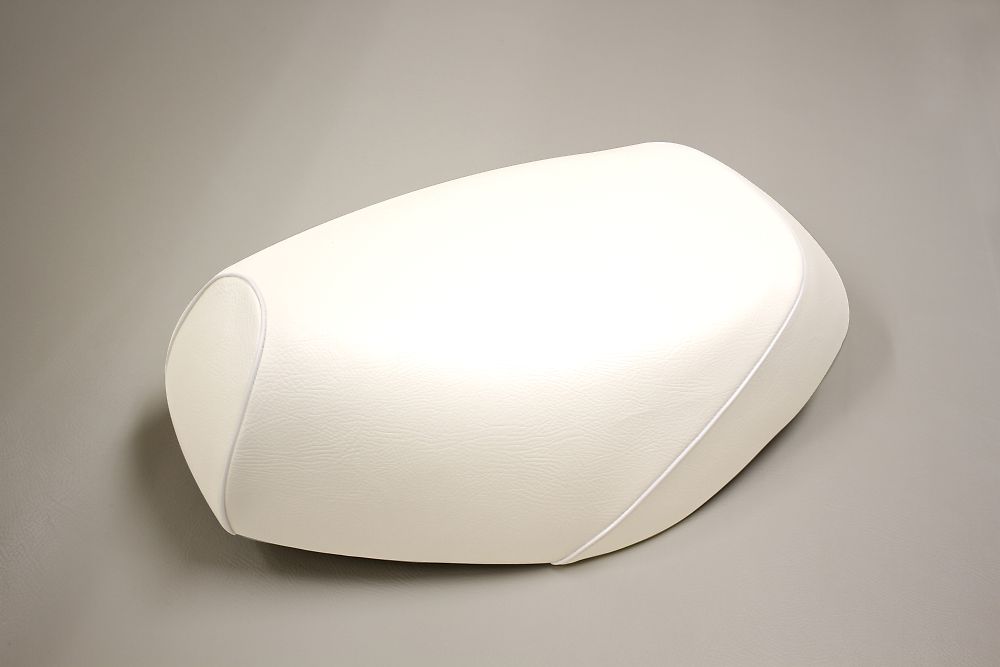 スマートディオ（Dio）AF56 張替タイプ 国産シートカバー 白カバー・白パイピング GRONDEMENT（グロンドマン）