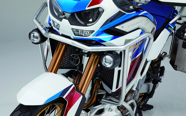 CRF1100L AfricaTwin Adventure Sports/ES フロントサイドパイプ HONDA（ホンダ）