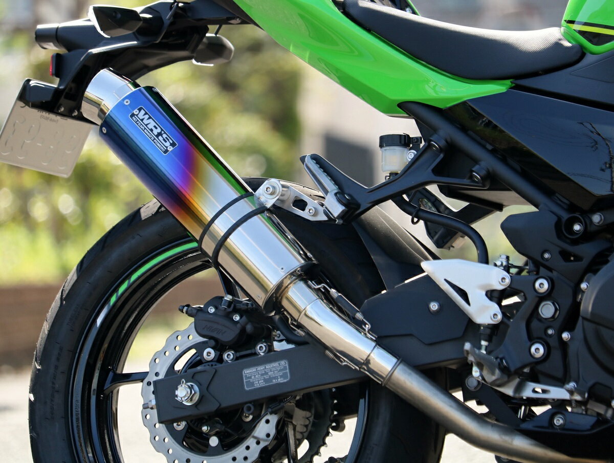 w10-bk4430jm.jpg
