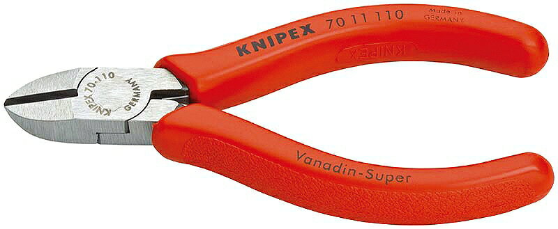 KNIPEX クニペックス 7011-110 斜ニッパー 切断能力(軟線;φmm):3.0 切断能力(中硬線;φmm):2.0 切断能力(硬線;φmm):1.2...