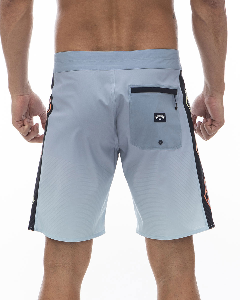 【お買い物マラソン期間はP10倍！】【OUTLET】【35%OFF】【送料無料】2024 ビラボン メンズ 【AIR LITE】 D BAH AIRLITE ボードショーツ/サーフトランクス WBL 【2024年夏モデル】 全1色 28/30/32 BILLABONG