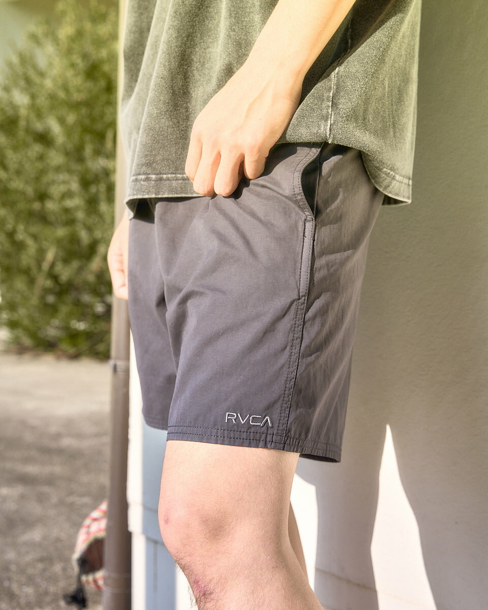 【SALE】【30%OFF】【送料無料】ルーカ メンズ ELASTIC ルーカ BS ボードショーツ 【2025年春夏モデル】 全4色 S/M/L/XL rvca