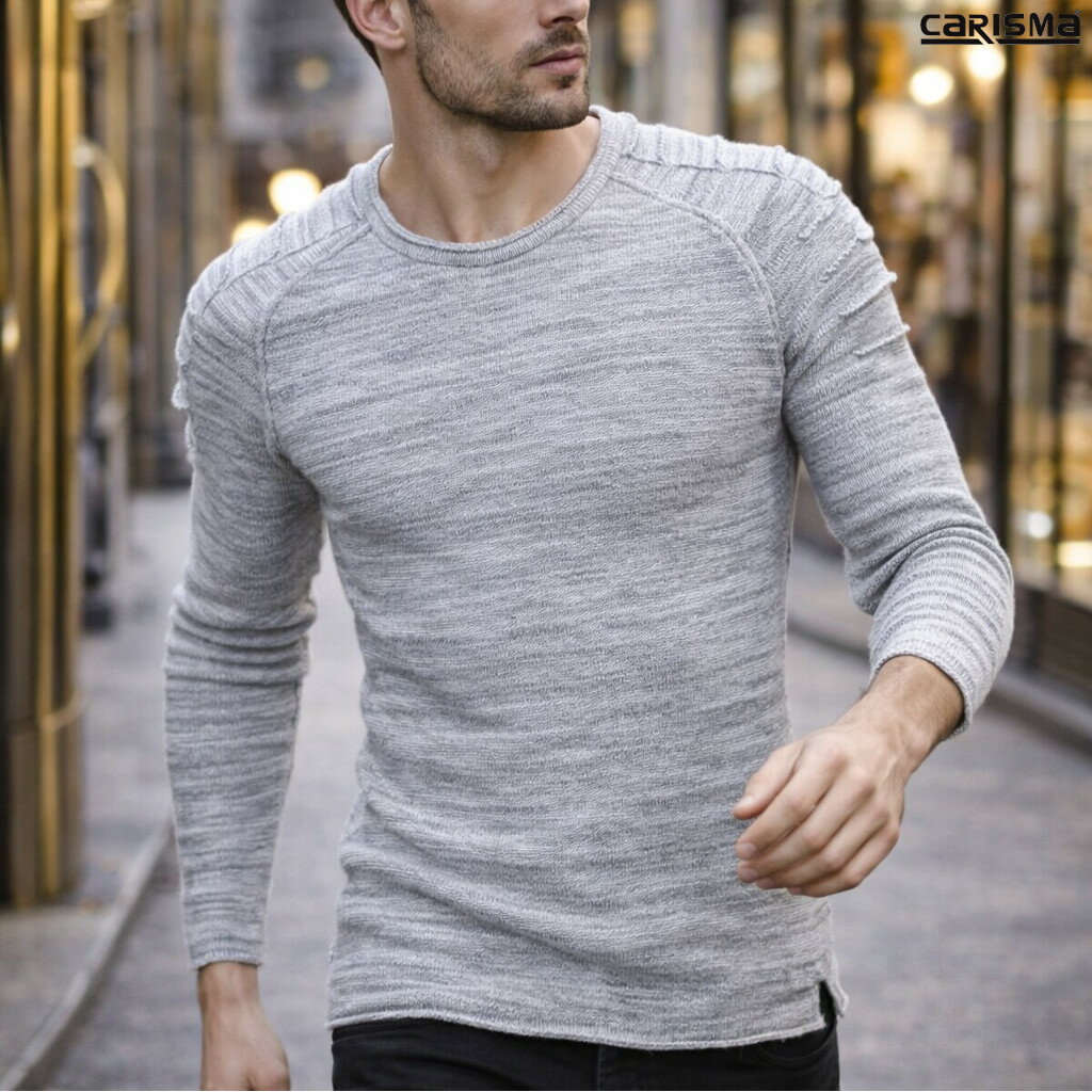 【CRSM】 肩にデザインのあるセーター。 チュニック丈（着丈が少し長め）のデザインです。 シルエットはゆったり目。 身長170cm体重70キロで店長がSサイズを程良くゆったり目に着用出来ます。 ■ドイツより直輸入！新品です。 【ヨーロッパサイズ】 【実寸】 S： バスト100　着丈72　袖丈52 M： バスト104　着丈71　袖丈52 L： バスト106　着丈72　袖丈52 XL： バスト108 着丈73　袖丈53 ※平置きで採寸しております。 ニット製品で伸縮性がありますので実寸サイズよりも縦横に伸びます。 【マネキンサイズ】　 身長184cm　バスト95cm　ウェスト72cm　ヒップ92cm 【マネキン着用サイズ】S 　 ※実寸サイズは↓を参考にして下さい 【素材】ポリアクリル100％ 【原産国】Turkey(トルコ） 新作入荷中！