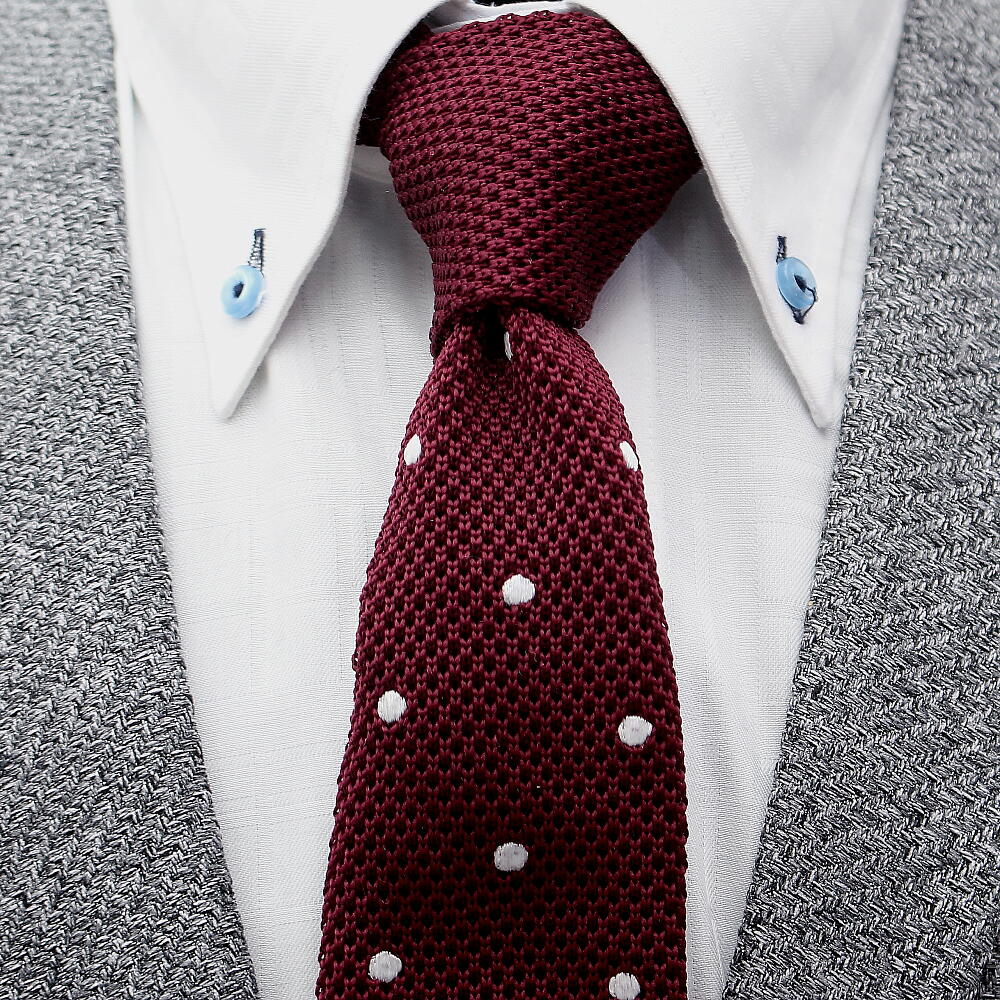 ネクタイ ニットタイ 水玉　ドット　エンジ ハンドメイド刺繍