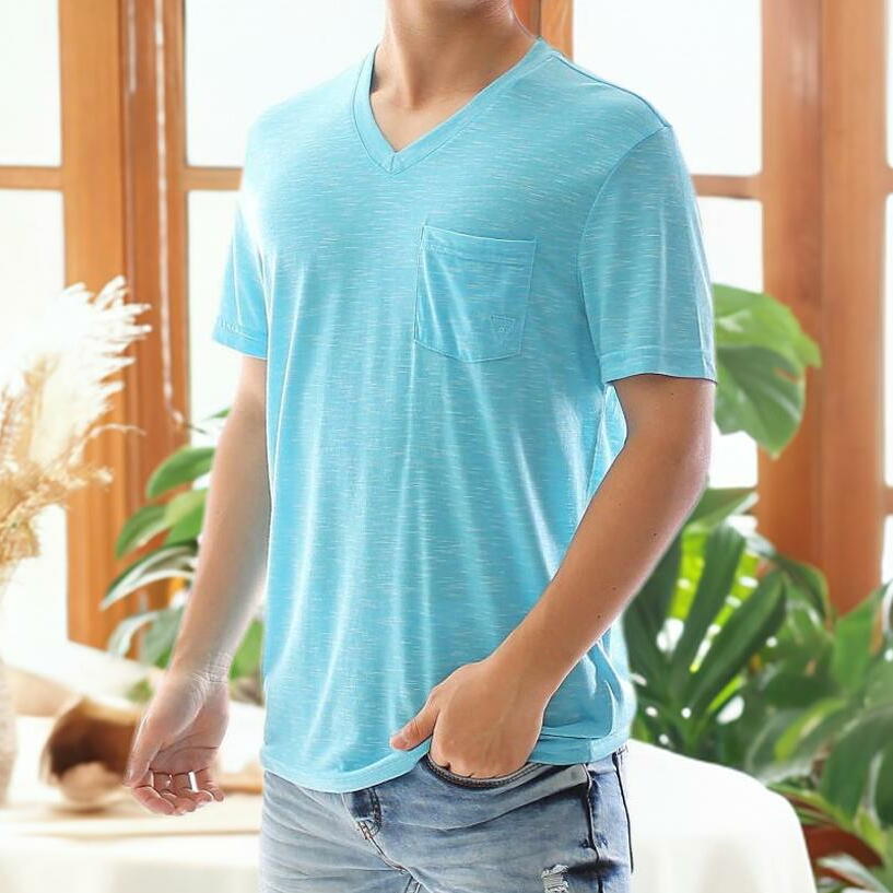 GUESS(ゲス) Vネック Tシャツ メンズ 　黒紺白グレー青　父の日　プレゼント(4.0)