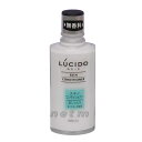 商品名 ルシード　スキンコンディショナー　（乳液）125ml　 ベタつかず、肌にうるおいを与える。【無香料だから香りを残さない】 ●適度な保湿効果により肌アレ・カサつきを防ぎます ●肌になじみやすく、サラッとした軽い使用感です。 使用方法 ●適量を手に取り肌に軽くのばすようにしてご使用ください ご注意 ●傷や湿疹等異常のあるときは使わないで下さい。刺激等の異常が出たら使用を中止し皮膚科医へご相談ください ●目に入らないよう注意し入った時はすぐに洗い流してください ●高温になるところや直射日光のあたるところにはおかないでください ●子供の手の届かないところに置いてください 成分 水、グリセリン、ミネラルオイル、BG、ベタイン、カルボマー、TEA、ステアロイルグルタミン酸Na、ステアリン酸グリセリル、メントキシプロパンジオール、アラントイン、セテアリルアルコール、EDTA-2Na、BHT、メチルパラベン、プロピルパラベン 区分 日本製／化粧品 発売元 株式会社　マンダム 広告文責 株式会社ネットエム　　TEL　078-219-7741 ※商品は予告なく仕様の変更や販売を終了している場合がございますので予めご了承下さい。　