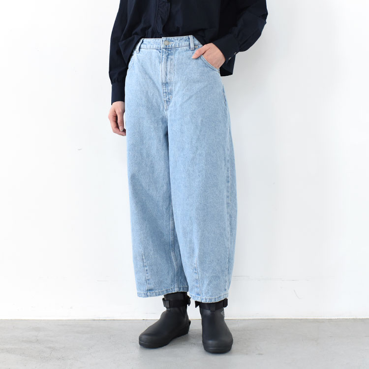 MidiUmi（ミディウミ）/hi-waist curved denim ハイウエストカーブデニム