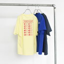 フランス語で描かれた12星座の占いTEE