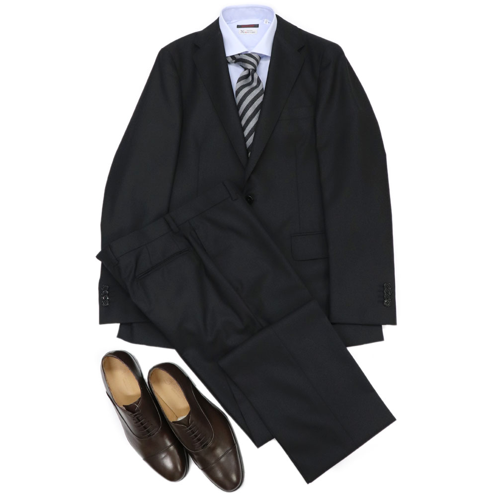 SartoriaPisthes ≪サルトリアピステス≫ by I.J.I unit イタリアンテーラードスーツ メンズ 秋冬 Supere80’sウール スタイリッシュ2ボタンスーツ ≪LIPARI≫ シングルスーツ ビジネス おしゃれ スーツ ミッドナイトネイビー 黒紺無地【送料無料】79000TBO
