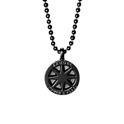 ビューティージャングルの【着後レビューでプレゼント】バンデル チタンネックレス(送料無料)【正規販売店】BANDEL necklace 首 ゴールド シルバー ブラック 純チタン製アクセサリー 無料 ギフト ラッピング｜アングル2