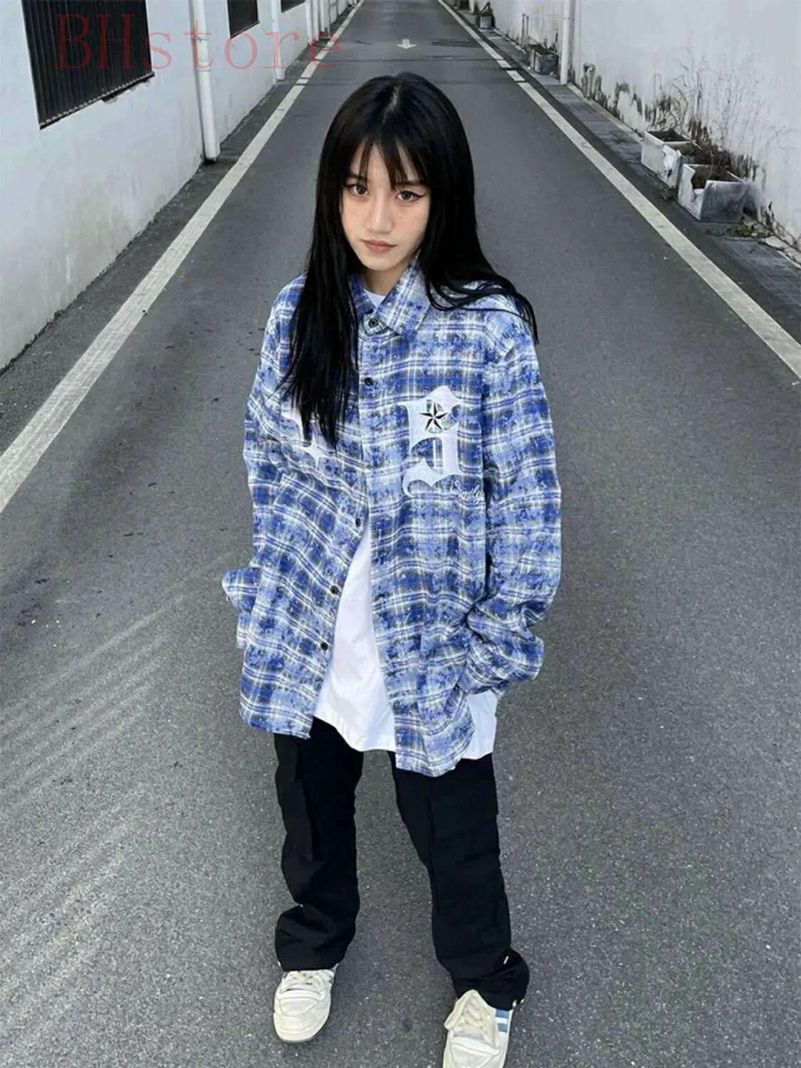 樂天商城 - チェックシャツ トップス レディース 長袖 シャツ ブラウス ボタンシャツ 女性 立ち襟 カジュアル ゆったり オーバーサイズ おしゃれ かっこいい 春 夏 秋