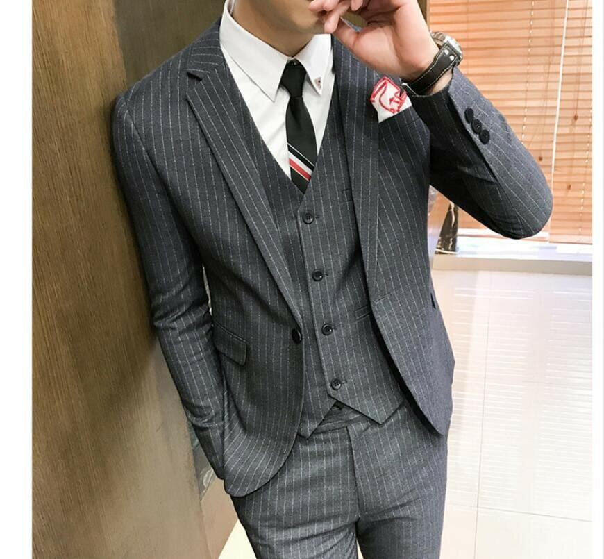 メンズスーツ タキシードスーツ 3点セットスーツ ストライプ 1つボタンスーツ フォーマルスーツ 結婚式 二次会 成人式 卒業式 就職活 ビジネススーツ 披露宴 お洒落 カッコイイ 発表会 紳士服 人気定番