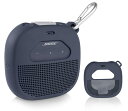WGearのBose SoundLink Micro Bluetoothスピーカー用保護ケース。ケーブルやその他のアクセサリー用のメッシュポケット付きの特徴あるデザイン、デバイスを固定するための伸縮性のあるストラップ。