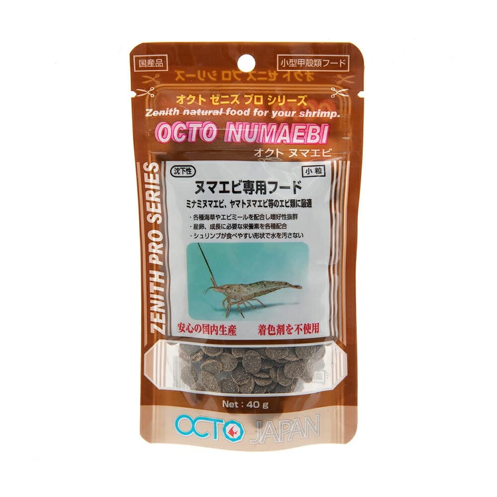 オクト　ゼニス　プロ　シリーズ！ オクトジャパン　ゼニス　オクトヌマエビ　40g　小粒 対象 シュリンプ全般（ミナミヌマエビ、ヤマトヌマエビなど） 特長 ●沈下性、小粒のヌマエビ専用飼料です。●各種海草やエビミールを配合し、嗜好性バツグンです。●産卵、成長に必要な栄養素を各種配合しました。●食べやすい形状で水質を維持します。●安心の国内生産、着色剤不使用です。 内容量 40g 仕様 沈下性、小粒 原材料 あらめ、昆布、シュリンプミール、コーンジャム、デンプン、小麦粉、各種ビタミン、各種ミネラル 保証成分 粗蛋白質：29．0％以上、粗脂肪：2．0％以上、粗繊維：7．0％以下、粗灰分：21．0％以下、カルシウム：1．5％以上、リン：0．8％以上 生産国 日本 与え方 ●1日に2－3回、数分で食べつくす量を与えてください。 ご注意 ※本品は観賞魚用の飼料です。目的以外の用途では使用しないでください。