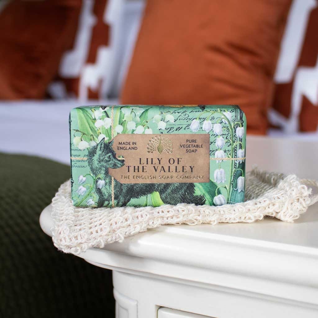 美的生活ヘルシーライフ本店のTHE ENGLISH SOAP COMPANY ザ イングリッシュソープカンパニー Anniversary Collection アニバーサリーコレクション Luxury Shea Butter Soap ラグジュアリーシアバターソープ LILY OF｜アングル3
