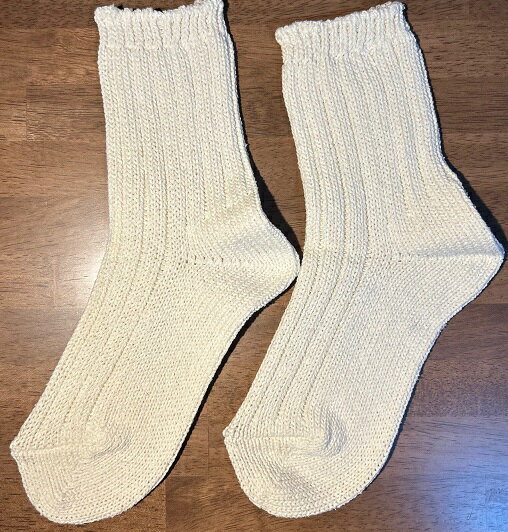 シルク100% レデイス靴下 23cm〜25cm 送料無料