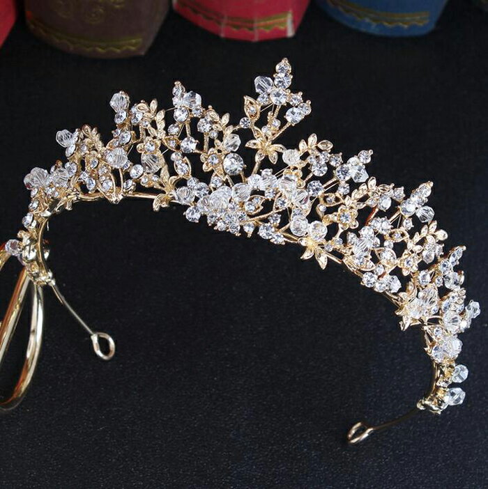 【100円OFFクーポンあり!】ティアラ ヘッドドレス ヘアアクセサリー ウェディングアクセサリー 髪飾り ビジュー キラキラ 結婚式 二次会【シルバー・ゴール...