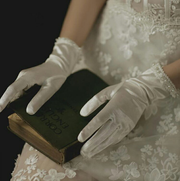 【ミドルグローブ】ウェディンググローブ Wedding Gloves ウエディンググローブ サテン 写真色(オフホワイト) ウェディング小物 ブライダル小物【gvl38as】