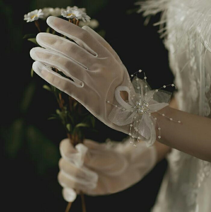 【ショートグローブ】 卒業式 成人式 レース 手袋 ウェディンググローブ ウエディンググローブ パール飾り 写真色(オフホワイト) ウェディング小物 ブライダル小物【gvs42yh】 2
