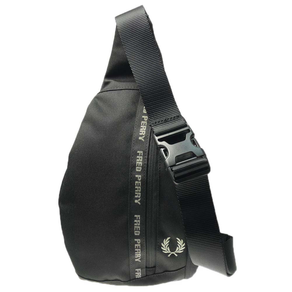 FRED PERRY フレッドペリー メンズボディバッグ L7294 / FPTAPED SLING BAG ブラック /2024春夏新作