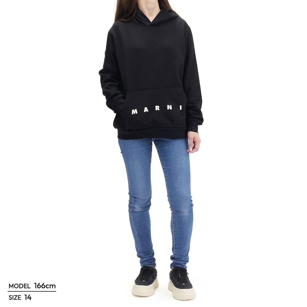 【期間限定ポイント5倍】MARNI マルニ キッズ レディース プルオーバー パーカー M01883 M00V0 ロゴ プリント フーディー 裏毛 スウェット 綿100％ コットン カジュアル ストリート ブラック 2026秋冬新作 bivlabo-10065059 BIVLABO サンプル画像2