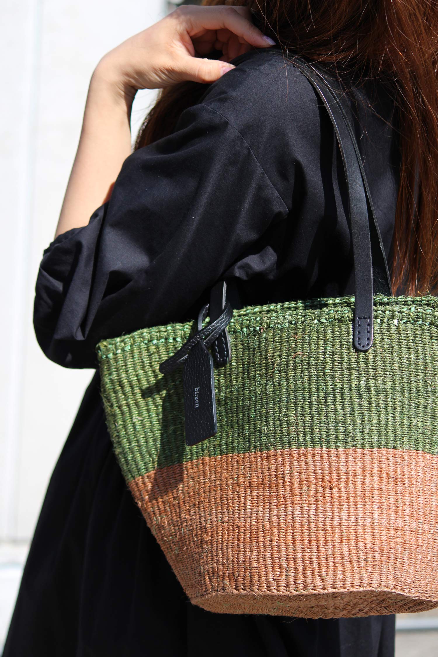 かごバッグ トート 手編み 天然素材 本革 「天然生活・クロワッサン掲載商品」 カゴバッグ 大人 籠バッグ 名入れ刻印サービス付き 30代 40代 50代 60代 誕生日プレゼント 女性 母親 女友達 名入れ プレゼント あす楽 bizen ビゼン バッグ プレゼント ギフトのサムネイル