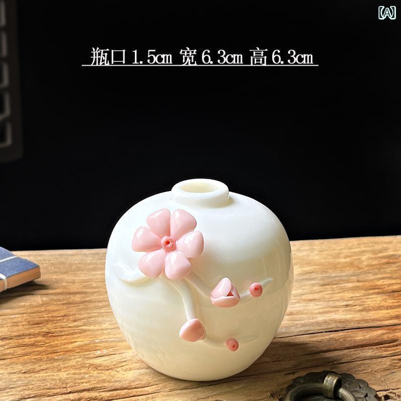 パステル琺瑯六角花瓶 工芸品 陶磁器 装飾品 花瓶 花器 美品 置物 陶芸 パステル琺瑯六角花瓶 工芸品 陶磁器 装飾品 花瓶 花器 美品