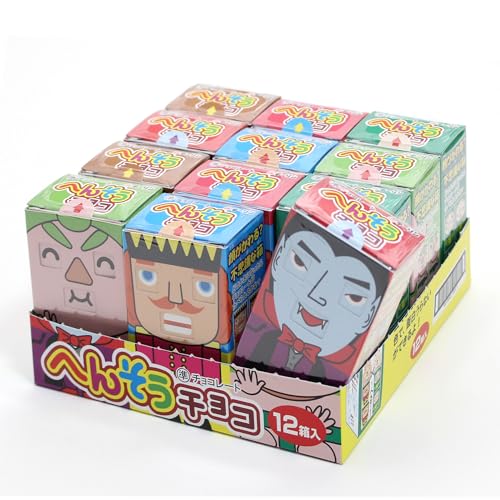 へんそうチョコ・Style:へんそうチョコ・カラフルな粒チョコ玉・顔の表情が変わる不思議な箱商品紹介 顔の表情が変わる不思議な箱にチョコ玉が詰まった駄菓子です。 原材料・成分 砂糖（国内製造、タイ製造）、乳糖、カカオマス、脱脂粉乳、植物油脂、ココアパウダー、全粉乳、でん粉／加工でん粉、増粘多糖類、光沢、着色料（クチナシ、野菜色素、スピルリナ青）、香料、乳化、（一部に乳成分・大豆を含む）