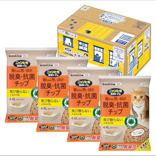 ニャンとも清潔トイレ [天然素材でパワフルに脱臭] 脱臭・抗菌チップ [猫砂] 大きめの粒 4.4L×4個 シス..