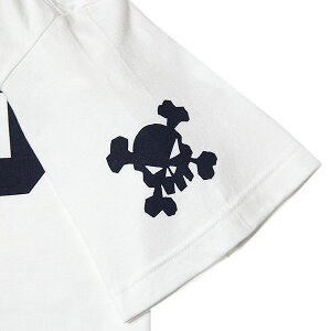 サンタスティックのTシャツ