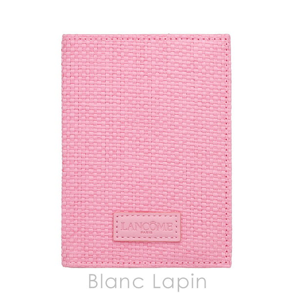 ▼ ブランドTOPはこちらから [ ブランド ] ランコム LANCOME [ 用途／種別 ] ノベルティ [ 商品区分 ] 雑貨 [ 素材 ] FSC紙/ポリエステル [ 商品説明 ] ・華やかなピンクカラーが目を引く、上品でフェミニンなパスポートケース ・表情のある編み込み調のデザインが、シンプルながら洗練された印象を演出 ・左右に差し込みポケットを備え、パスポートをすっきり収納できる仕様 ・スリムなフォルムでかさばりにくく、バッグやトラベルポーチにも収納しやすいアイテム [ 注意事項 ] ノベルティはその性質上、若干のほつれやキズ等商品により品質にばらつきがございます。ご理解の上ご購入ください。 複数のパッケージがあり、予告なく変更される場合もございます。その際のパッケージのご指定はお受けしておりません。 ランコム パスポート ケース [ 広告文責 ]株式会社エムアンドディ TEL:0120-770-884
