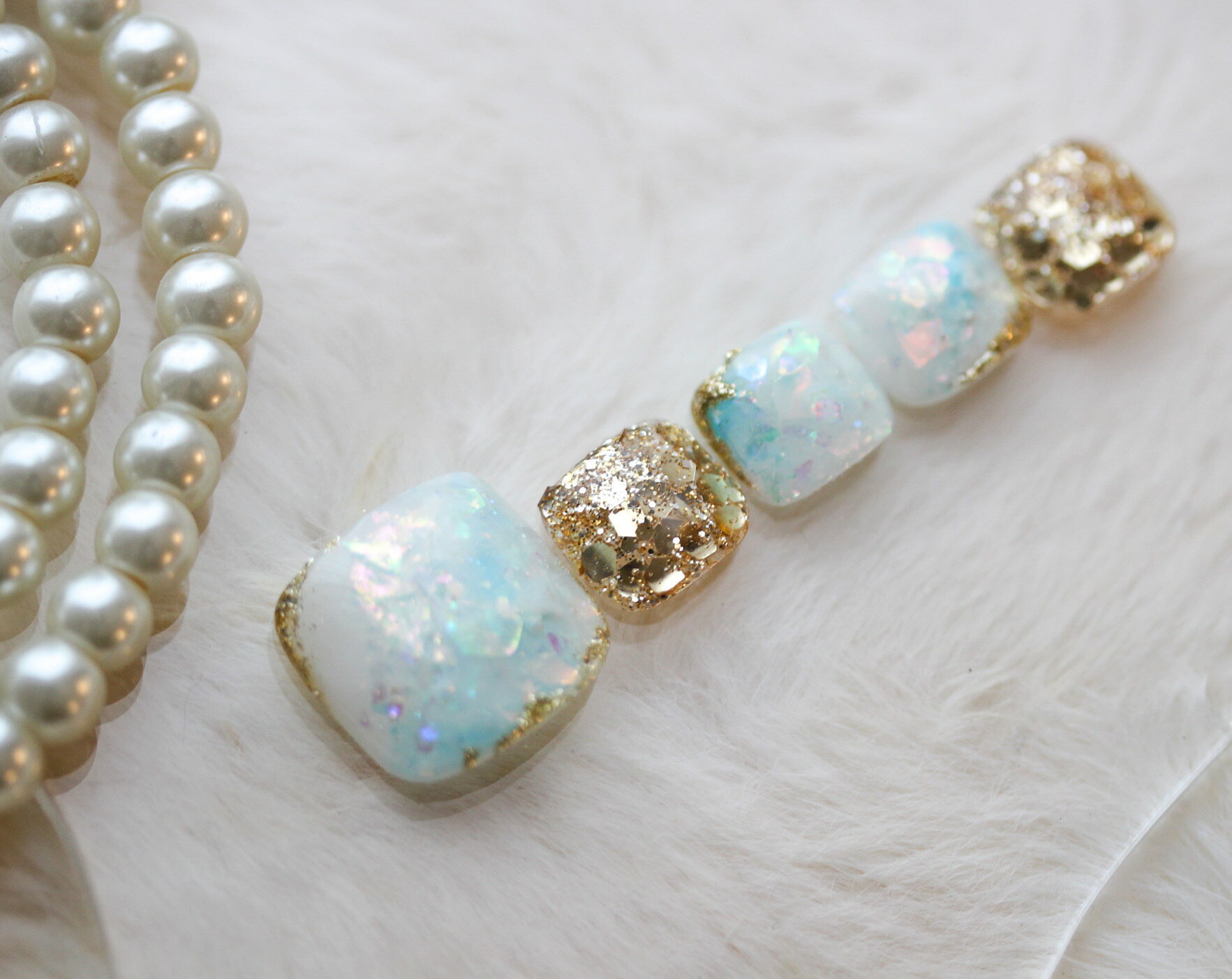 【送料無料】フットネイルチップ【14枚入り・両面テープ・ヤスリ付き】★ネイルチップ★　当店オリジナルハンドメイド　オパールフットネイル | ネイル、つけ爪、ジェルネイル、宝石ネイル、NailTip