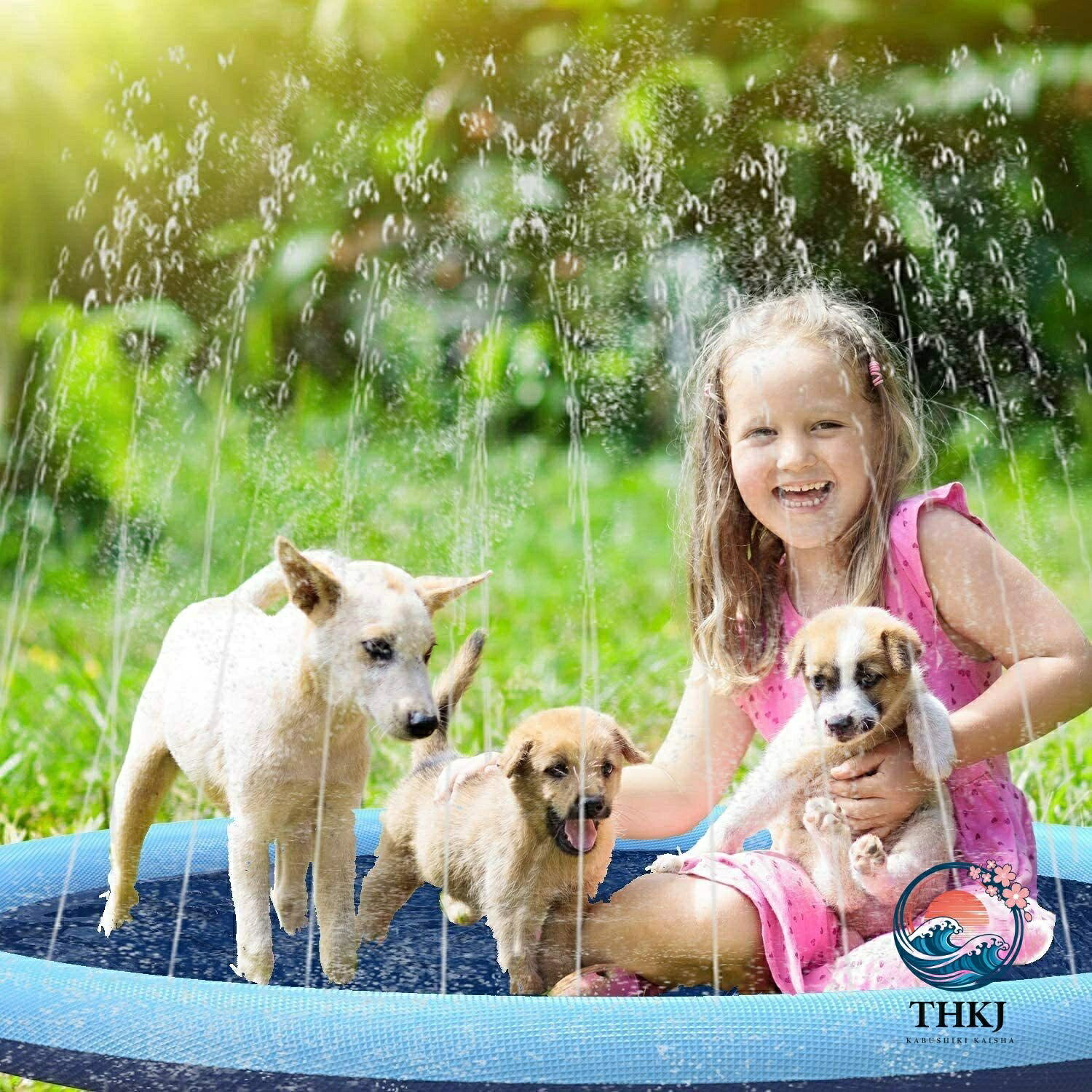 ブランシュストアのペット用噴水マット 水遊びマット 犬用スプリンクラー 噴水マット プレイマット ビーチマット ビニールプール 水遊び 噴水 おもちゃ 噴水プール 夏の日 芝生遊び 庭 プール 夏対策 滑り止め 130/150/170cm｜アングル2