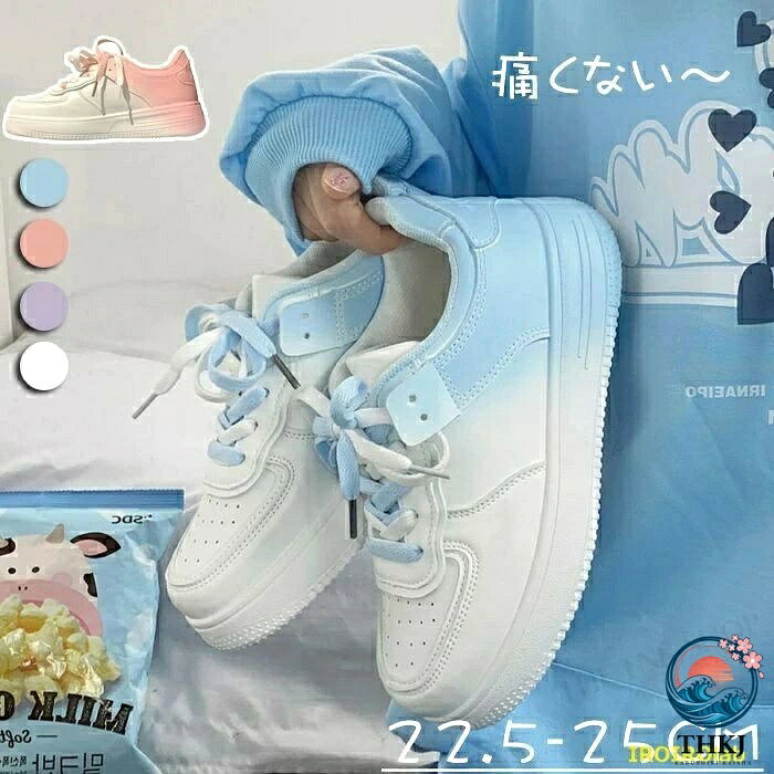 商品情報 商品説明 どんな服でもお洒落にコーディネートしてくれるスニーカーです。 履きやすく長時間歩いても痛くなりにくいのも嬉しいポイントです。 また，柔らかい生地で着脱も簡単，履き心地も抜群です。 カジュアルでいて春夏秋冬のオールシーズン 使える便利な一足です。 スポーツ時や通勤、通学など幅広いシーンでご使用頂けます。 ソール部分は濡れた地面でも滑りにくい素材になっているので安心して歩く事が可能です。 素材 PU サイズ 35（22-22.5cm） 36（22.5-23cm） 37（23-23.5cm） 38（23.5-24cm） 39（24-24.5cm） 40（24.5-25cm） カラー 写真通り 備 考 画像はご覧になっている環境により、実際の商品と色が違って見えることがございます。 平置き ・メジャー採寸ですので若干の誤差が生じる場合がございます。あらかじめご了承下さい。商品情報 商品説明 どんな服でもお洒落にコーディネートしてくれるスニーカーです。 履きやすく長時間歩いても痛くなりにくいのも嬉しいポイントです。 また，柔らかい生地で着脱も簡単，履き心地も抜群です。 カジュアルでいて春夏秋冬のオールシーズン 使える便利な一足です。 スポーツ時や通勤、通学など幅広いシーンでご使用頂けます。 ソール部分は濡れた地面でも滑りにくい素材になっているので安心して歩く事が可能です。 素材 PU サイズ 35（22-22.5cm） 36（22.5-23cm） 37（23-23.5cm） 38（23.5-24cm） 39（24-24.5cm） 40（24.5-25cm） カラー 写真通り 備 考 画像はご覧になっている環境により、実際の商品と色が違って見えることがございます。 平置き ・メジャー採寸ですので若干の誤差が生じる場合がございます。あらかじめご了承下さい。