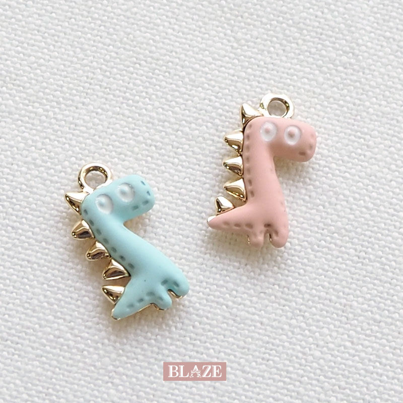 エポ チャーム ベビー 恐竜 パーツ キーホルダー ペンダントトップ アクセサリーパーツ カン付き エポチャーム エポキシ 樹脂 手作りアクセサリー ハンドメイド クラフト 手芸 手作り ハンドメイドパーツ ピアス イヤリング アクセサリー ミニ 小さめ 動物 アニマル 10/1発売