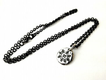 【VIVIFY 正規店】VIVIFY ビビファイ 人 ネックレス シルバー Small Plate Necklace/人、スクランブル交差点