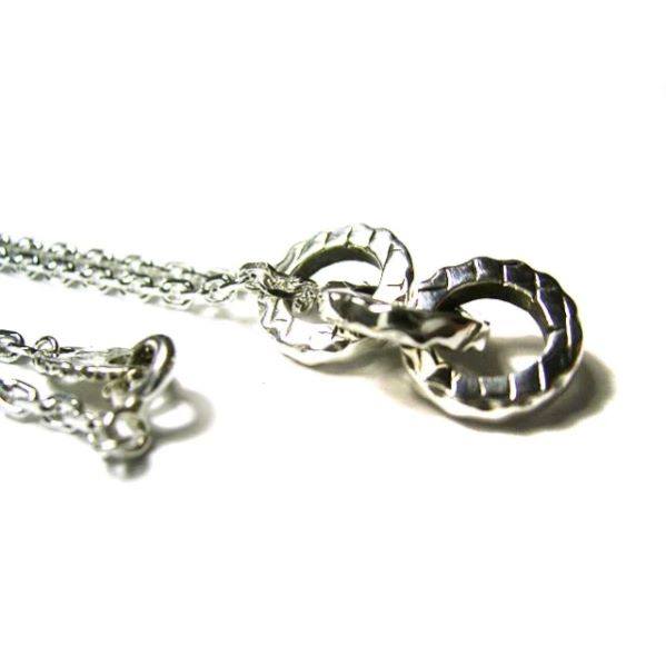 【VIVIFY 正規店】VIVIFY ビビファイ ネックレス シルバー Crushed Brick Necklace(triple)