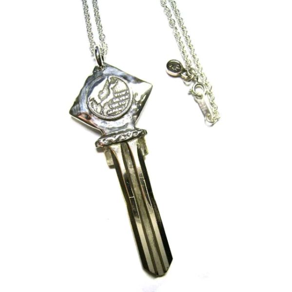 Rakuten - 【VIVIFY 正規店】VIVIFY ビビファイ ネックレス シルバー Square Key