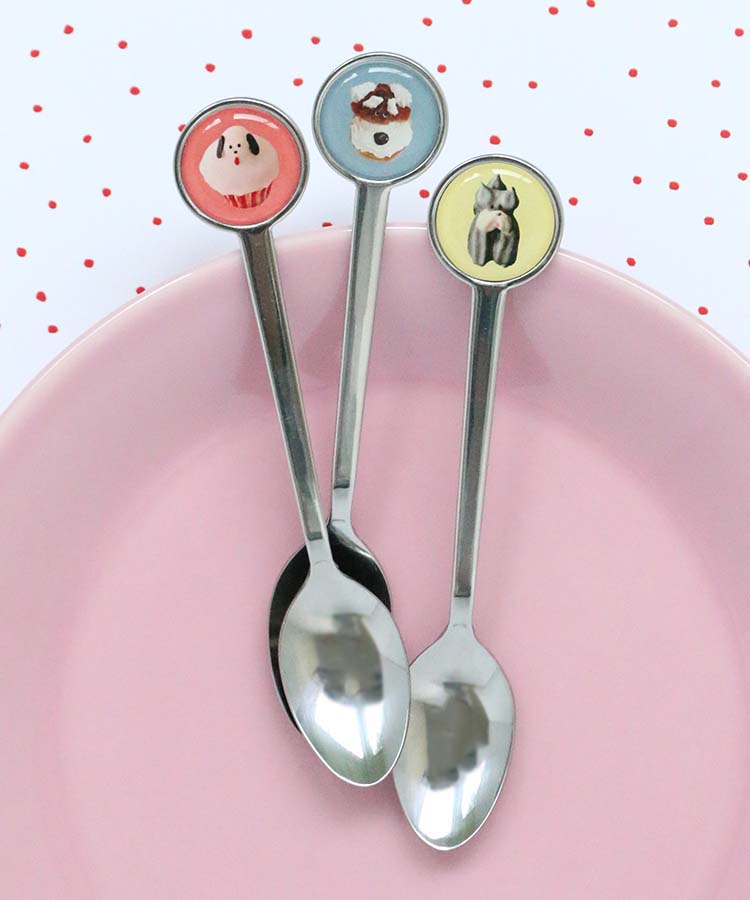 【メール便対応】メゾンテリア Maison terrier グッズ スプーン カトラリー 食器 キッチン雑貨 おしゃれ いぬ 犬 お菓子 モチーフ シルバー プレゼント メゾンテリアスプーン ブルーブルーエ bleubleuetのサムネイル