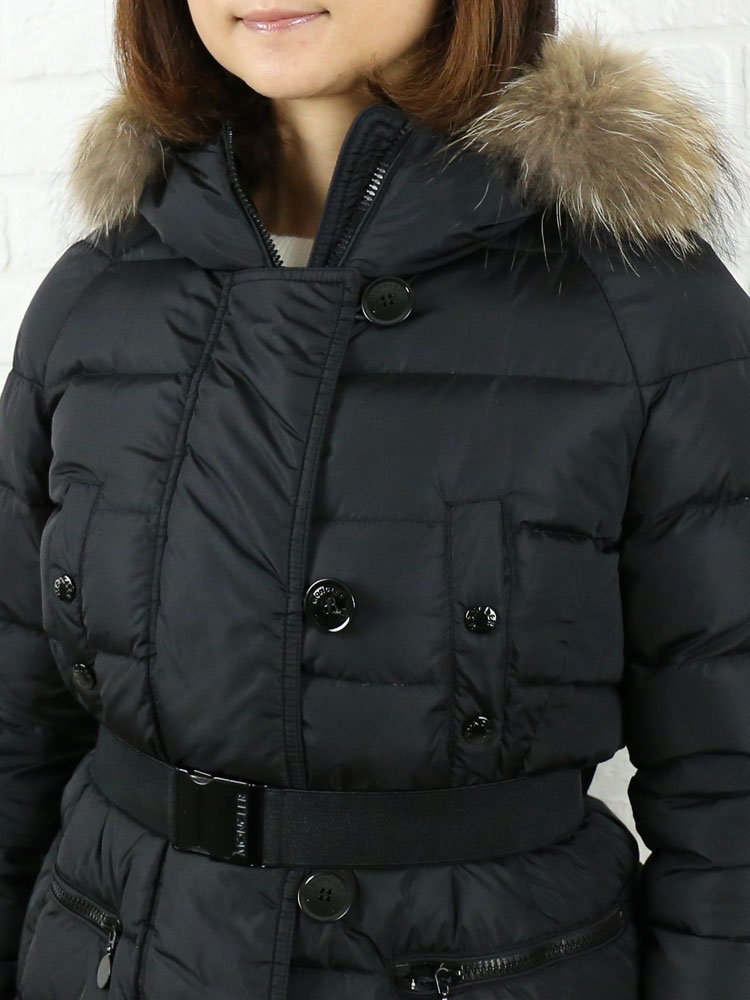 【クーポン対象外】MONCLER(モンクレール)ナイロン ベルト付き ファーフード ダウンジャケット  “GENE”・GENE-2011402【レディース】【楽ギフ_包装】