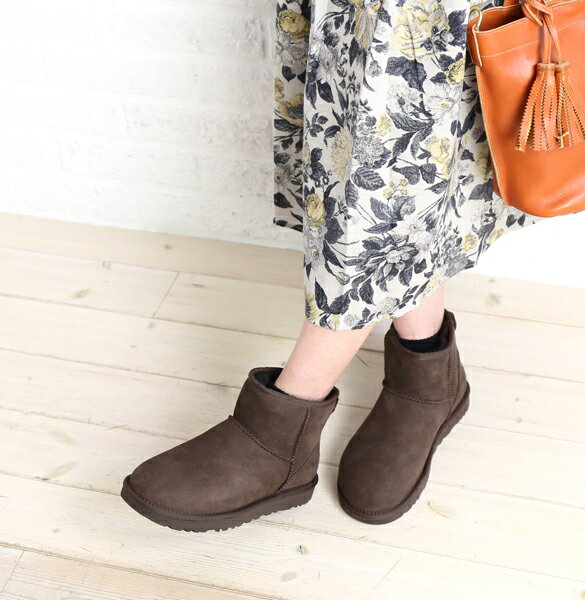 【アグ UGG】シープスキン アンクル丈 ミニブーツ クラシック W CLASSIC MINI II・1016222-2541702【レディース】【JP】【◎】